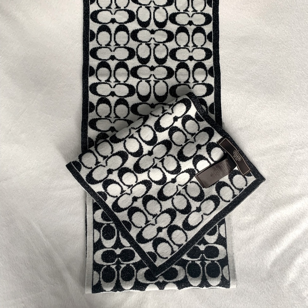 Coach scarf